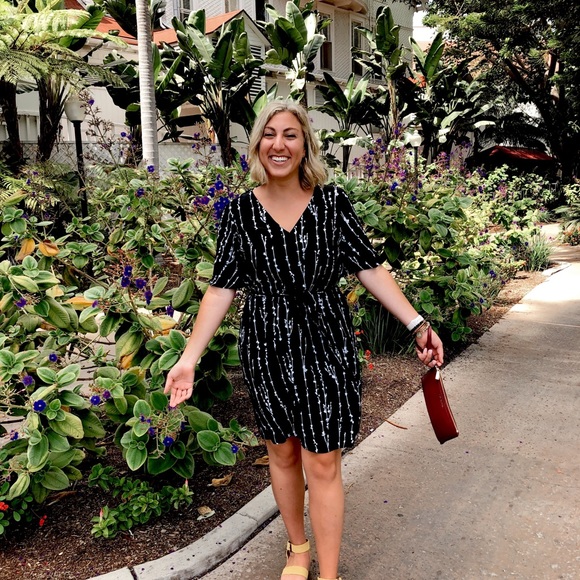 Meet your Posher, Christina - Picture 5 of 5